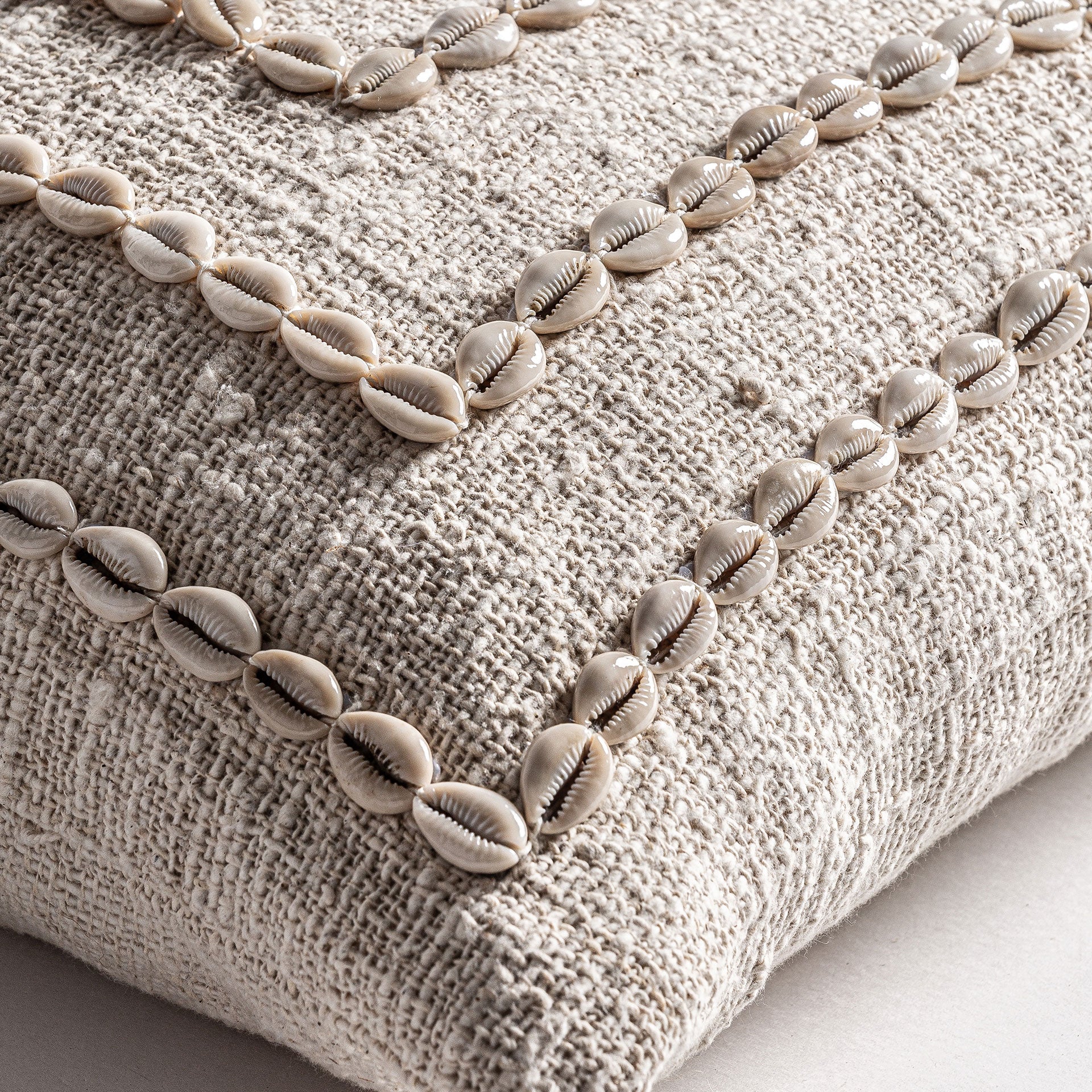 CLANCY CUSHION